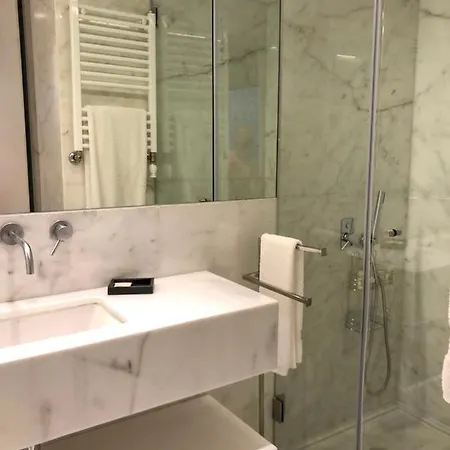 Chic&cozy - Ateneu Appartamento