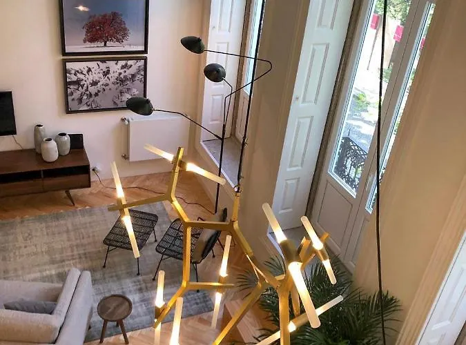 Chic&cozy - Ateneu Apartamento *